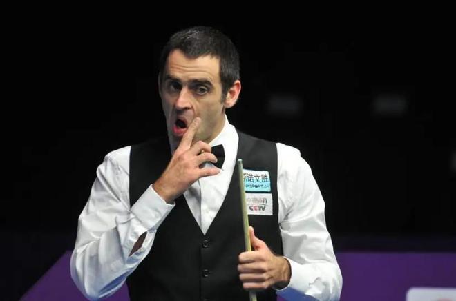 展现了他在 展现了他在